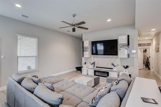 1513 Woodpecker Street - Photo 11