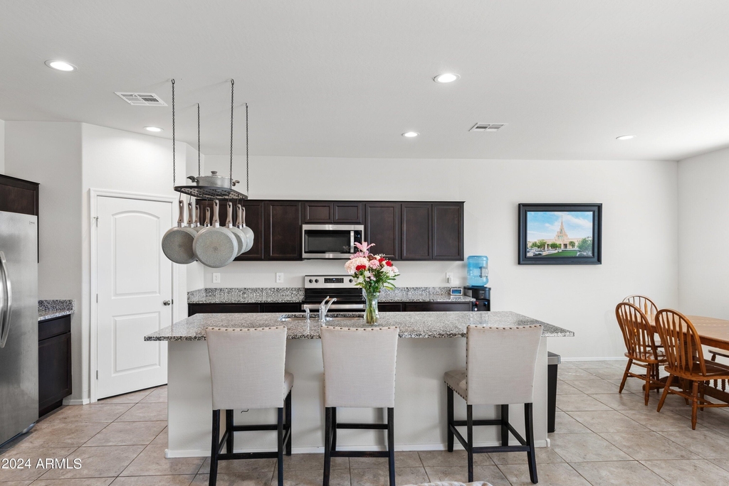 35419 W San Ildefanso Avenue - Photo 8