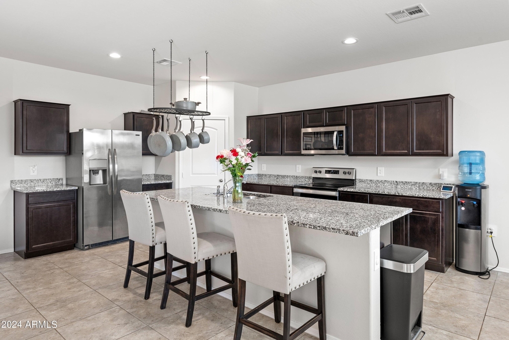 35419 W San Ildefanso Avenue - Photo 9