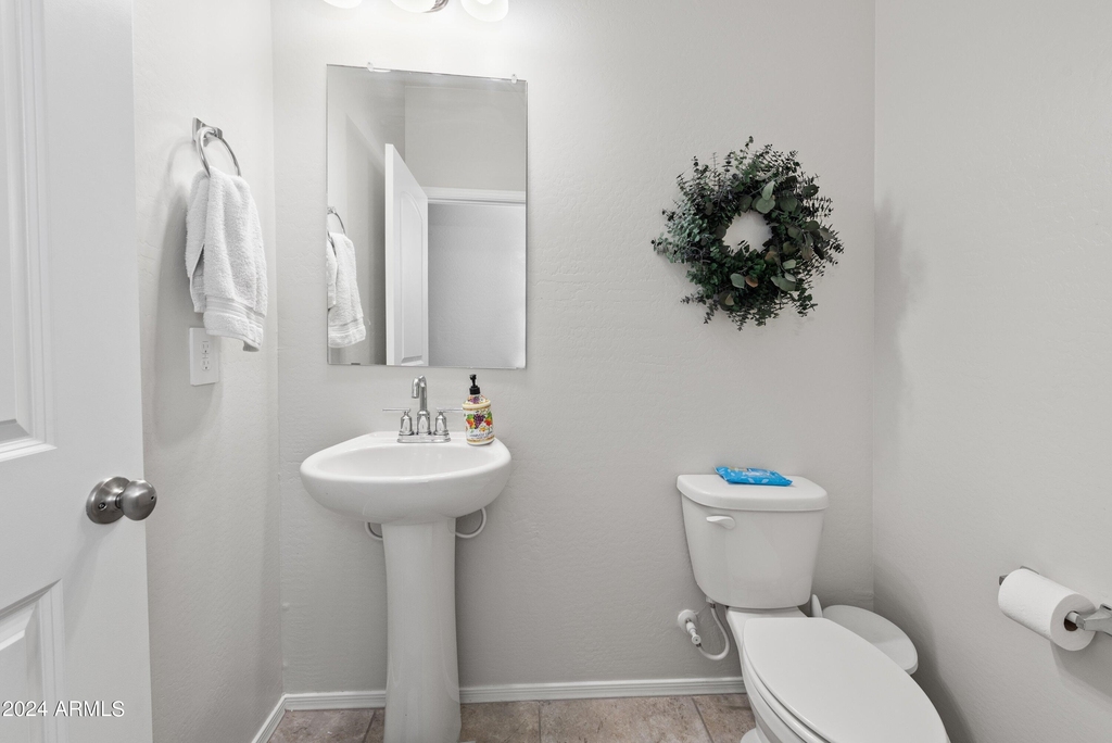 35419 W San Ildefanso Avenue - Photo 32
