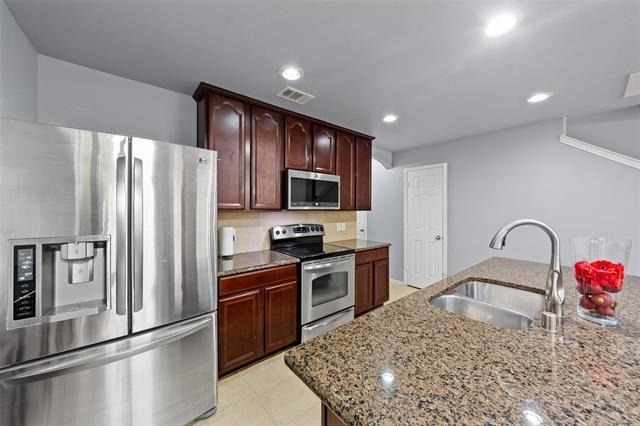 1124 Sophia Street - Photo 11