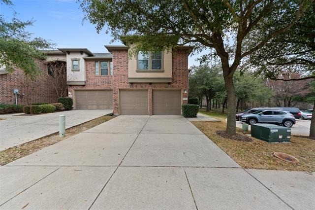 1124 Sophia Street - Photo 0