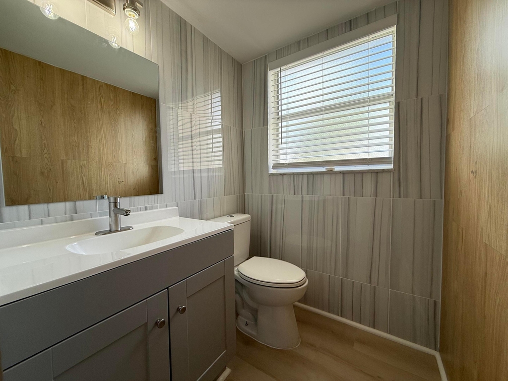 228 Lake Dora Drive - Photo 2
