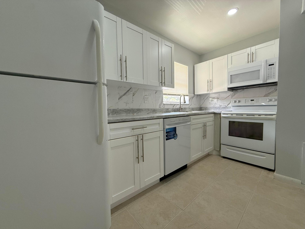 228 Lake Dora Drive - Photo 26