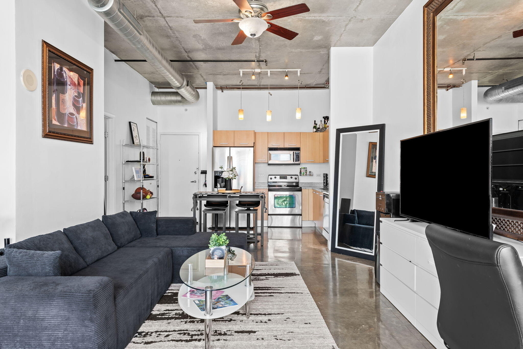 313 Ne 2nd Street - Photo 8