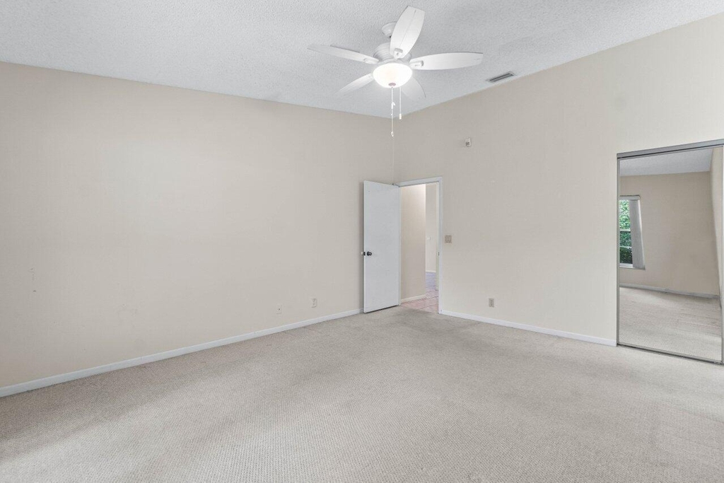 10001 Country Brook Road - Photo 11