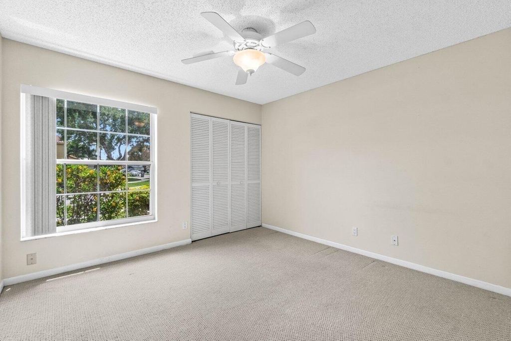 10001 Country Brook Road - Photo 17
