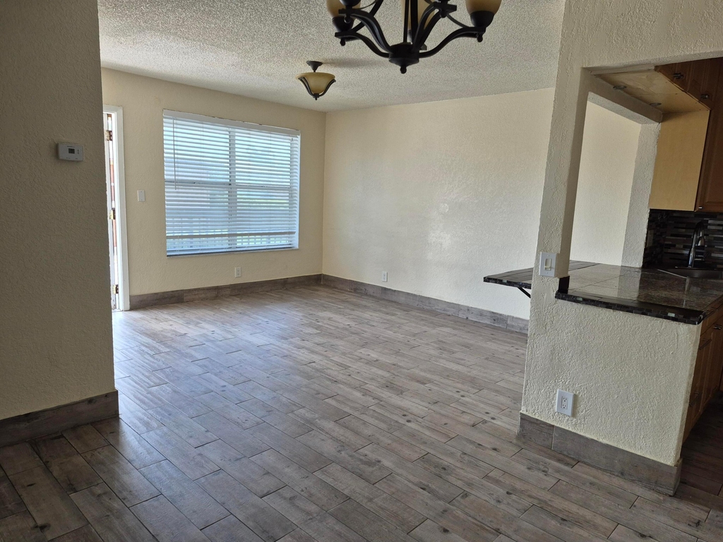 10039 Winding Lake Road - Photo 5