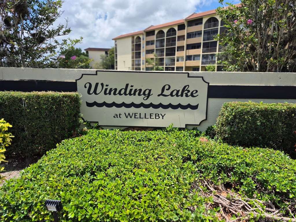 10039 Winding Lake Road - Photo 1