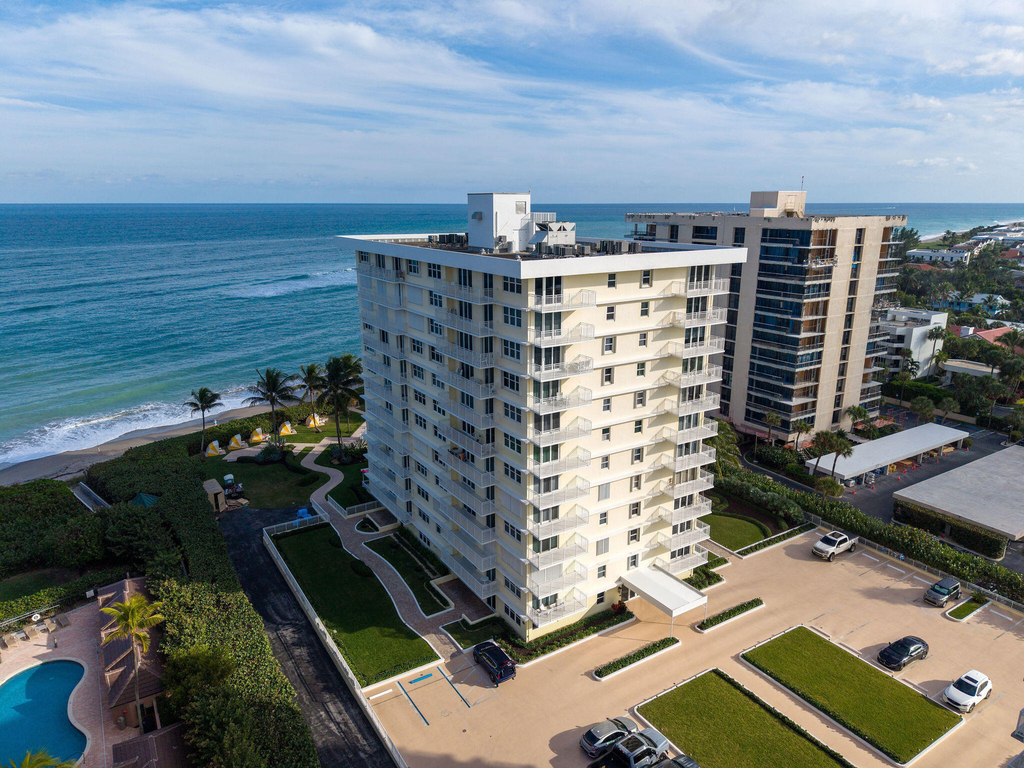 500 Ocean Drive - Photo 1