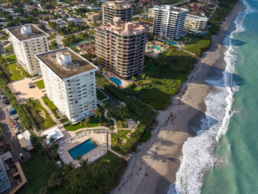 500 Ocean Drive - Photo 0