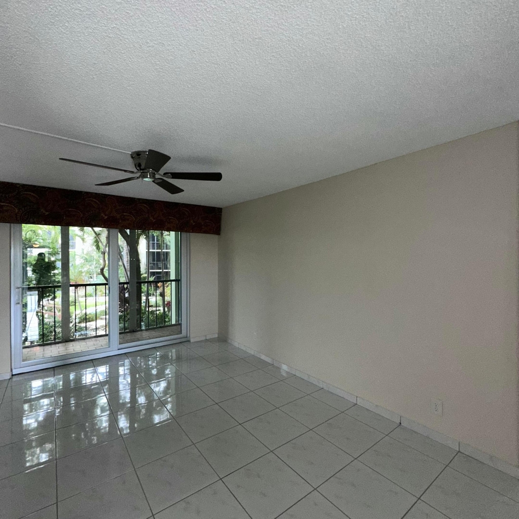 5300 Ne 24th Terrace - Photo 20