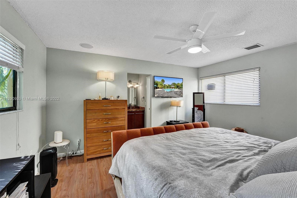 22322 Pineapple Walk Drive - Photo 33
