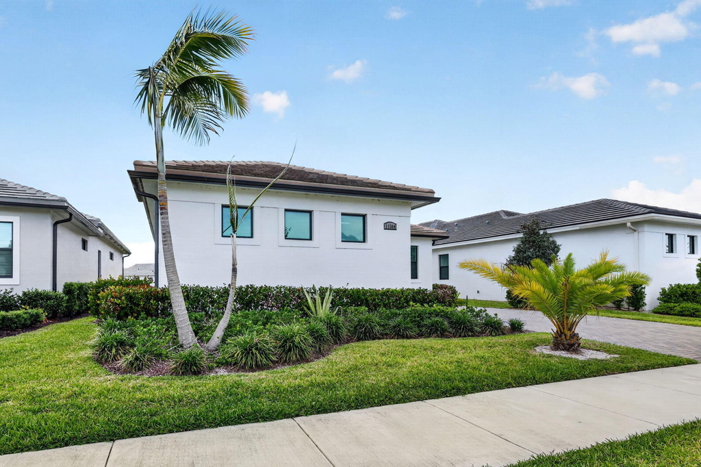 11344 Sw Pietra Way - Photo 2