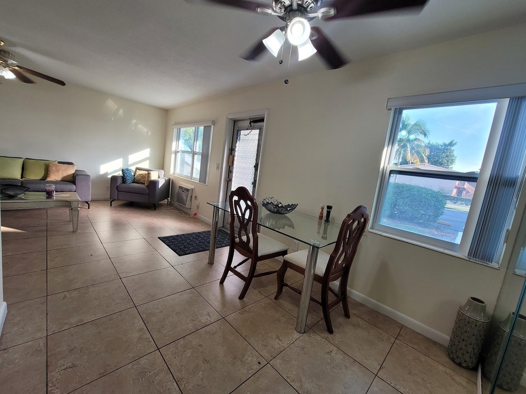 155 Coventry - Photo 14