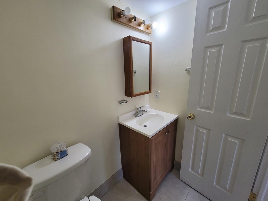 155 Coventry - Photo 16