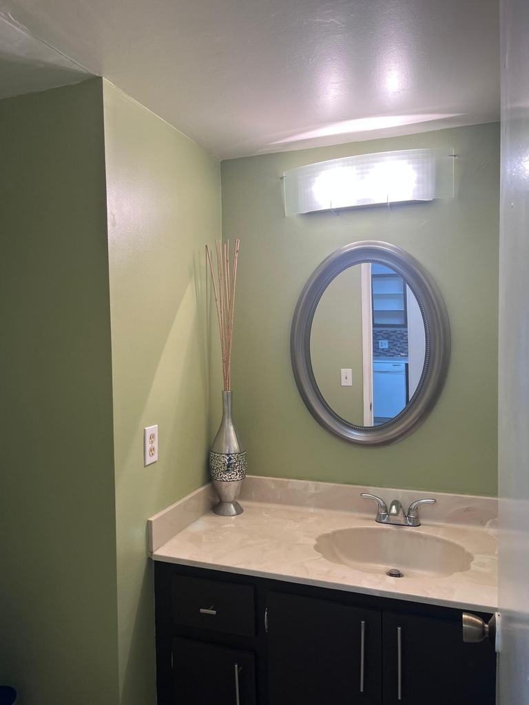 2851 Ne 183rd Street - Photo 9