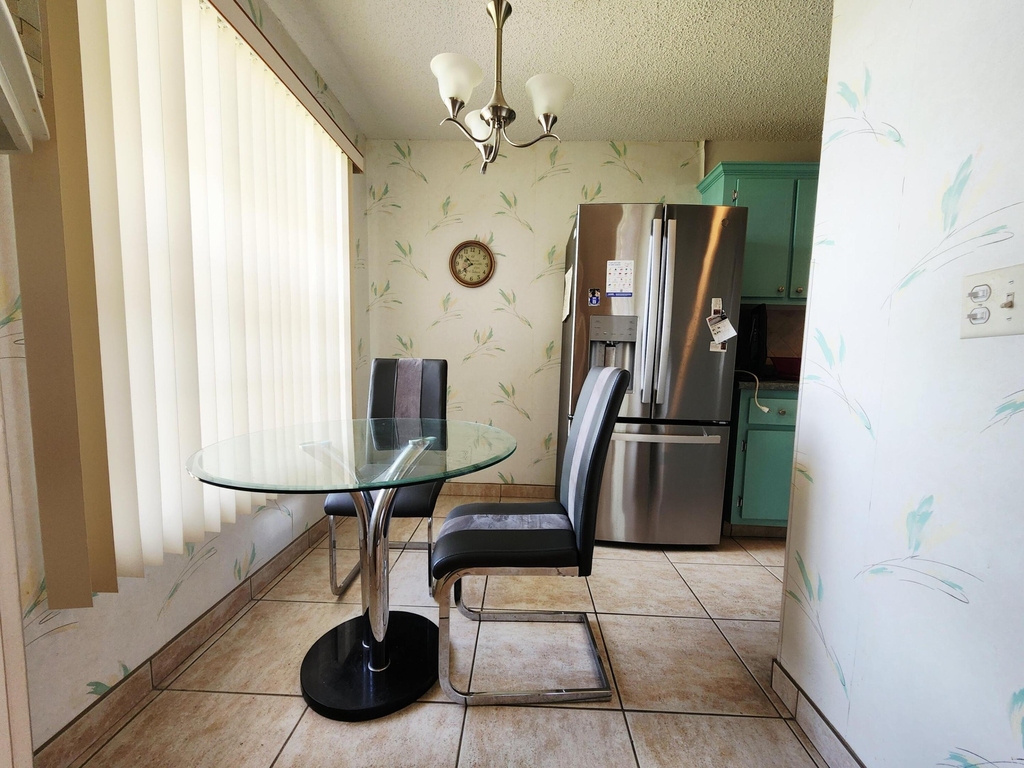 1560 Nw 18th Avenue - Photo 19