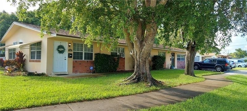 738 Sw 5th Avenue - Photo 0