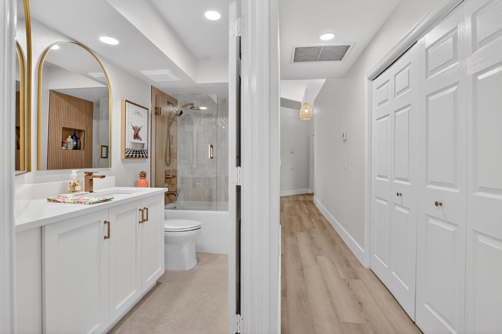 5801 Coach House Circle - Photo 25