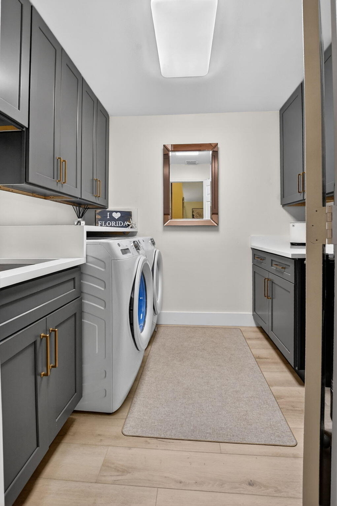 5801 Coach House Circle - Photo 8