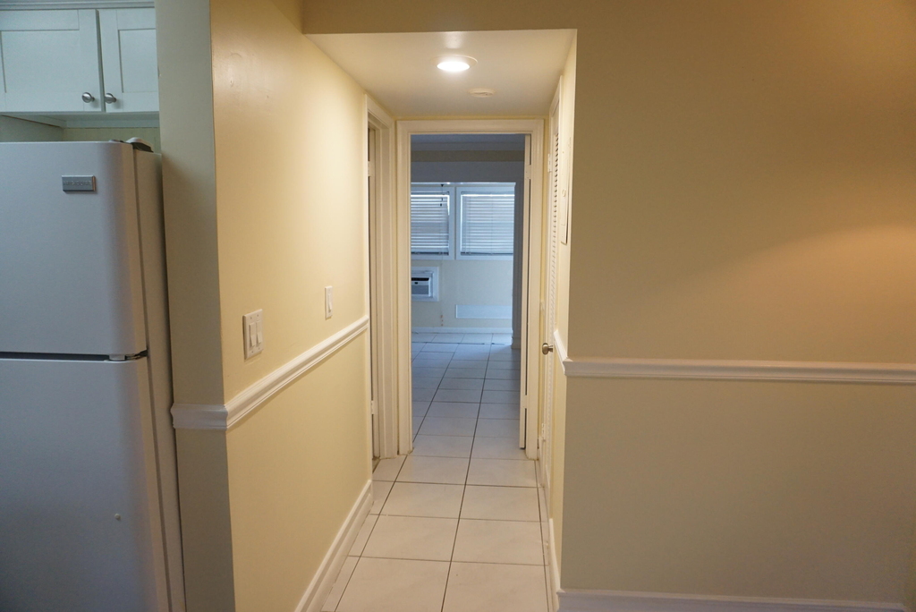 34 Andover B - Photo 5