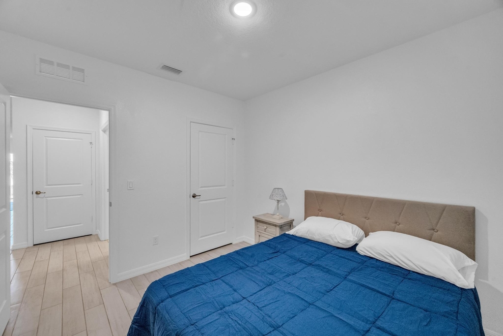 5082 Armina Place - Photo 20
