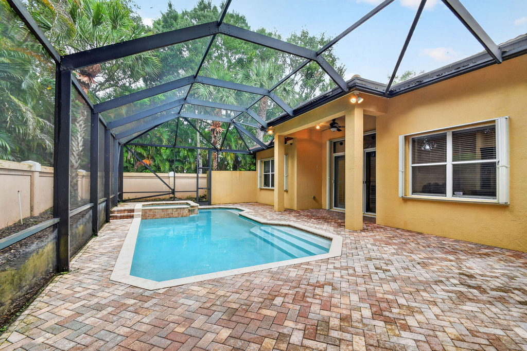 10247 Isle Wynd Court - Photo 17