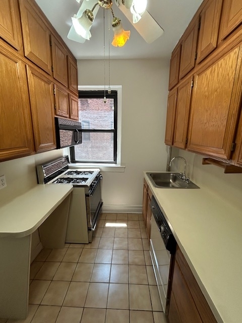 209 West 104th Street - Photo 5