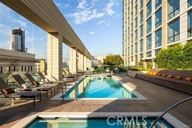 400 S Broadway - Photo 5
