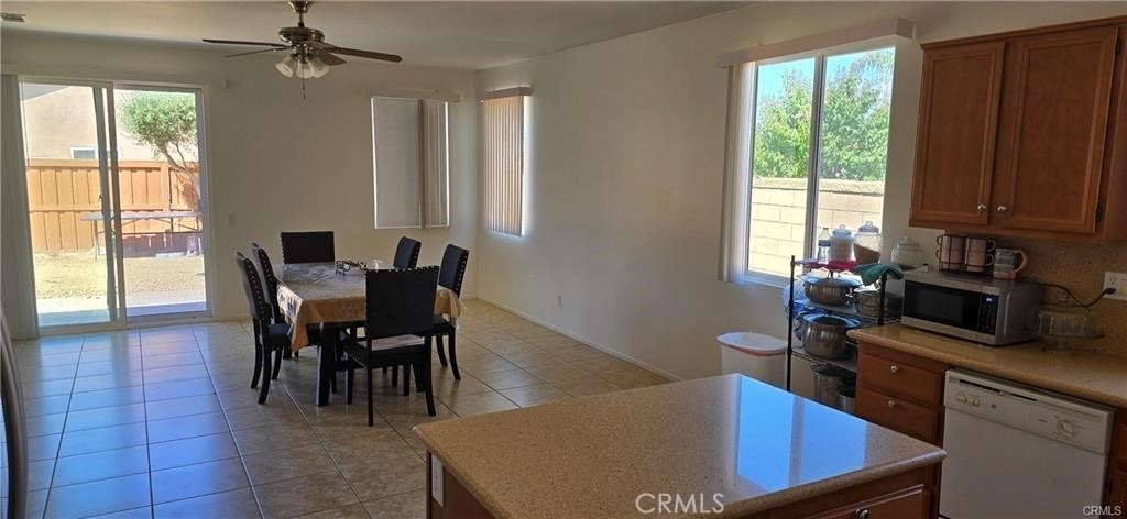 27653 Almont Way - Photo 2