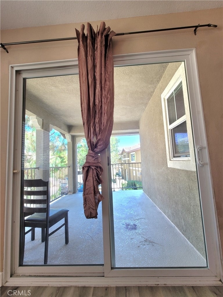 25850 Iris Avenue - Photo 9