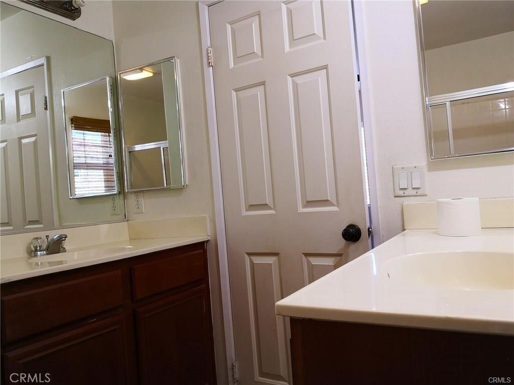 25850 Iris Avenue - Photo 4