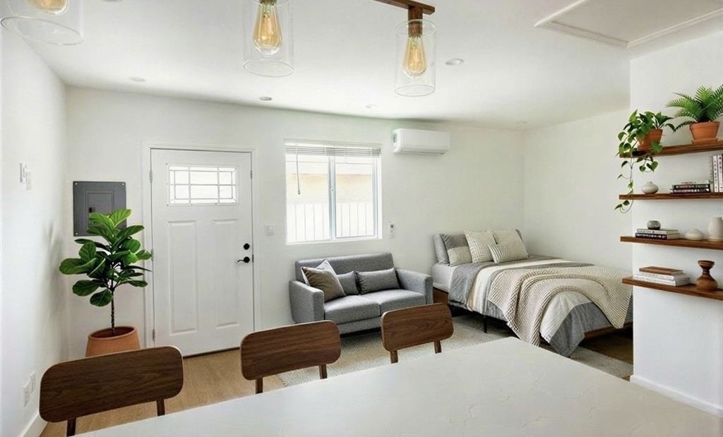 8961 Etiwanda Ave - Photo 2