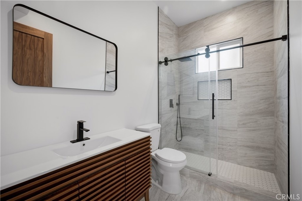 10053 Amestoy Avenue - Photo 7