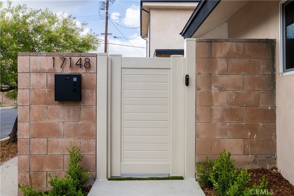 17148 Mayall Street - Photo 7