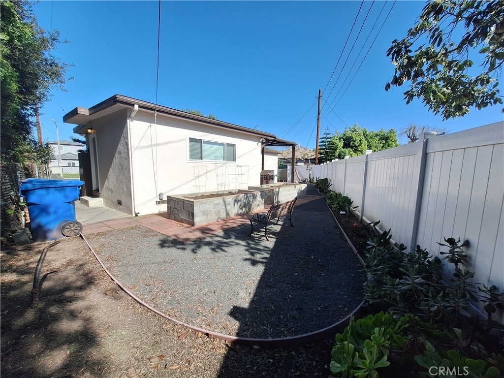 5315 Etheldo Ave - Photo 17