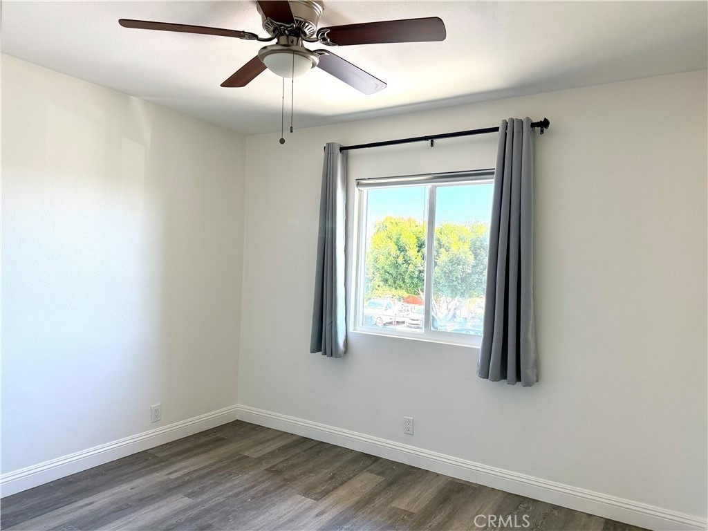8709 Lyndora Street - Photo 7