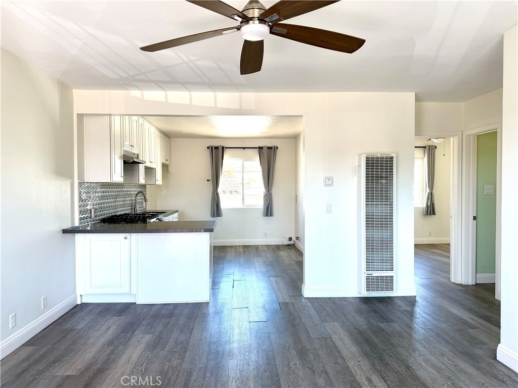 8709 Lyndora Street - Photo 3