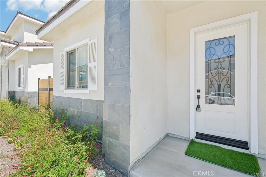 10349 Mapledale Street - Photo 1