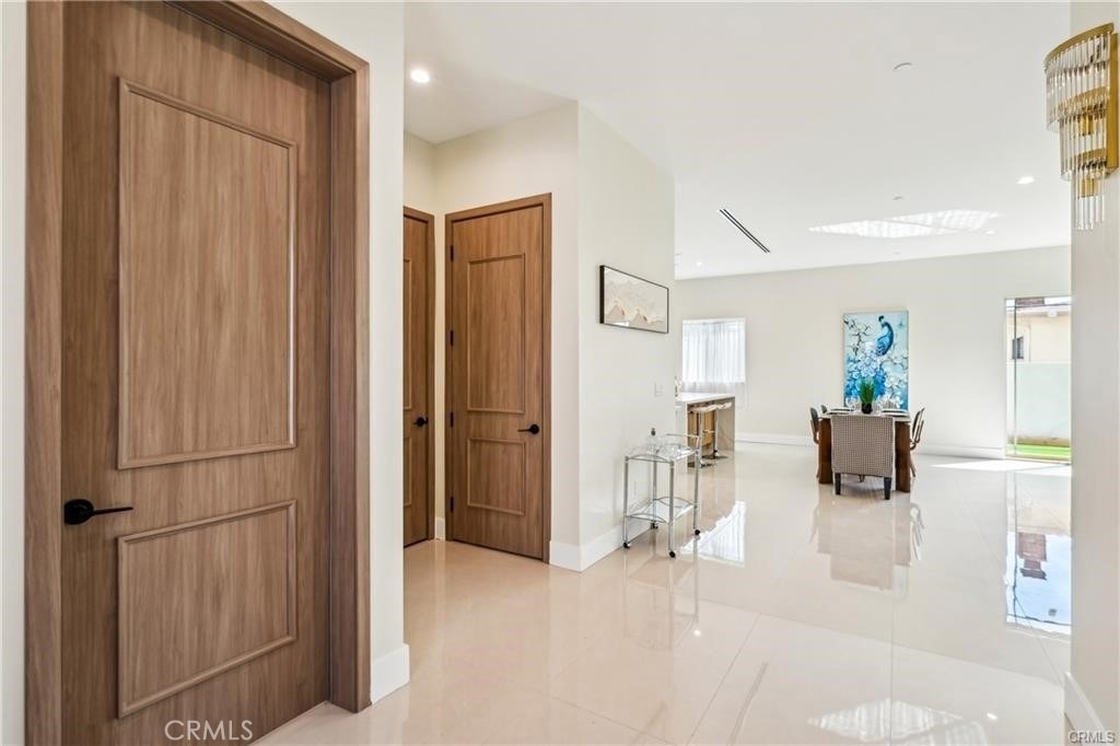10349 Mapledale Street - Photo 3
