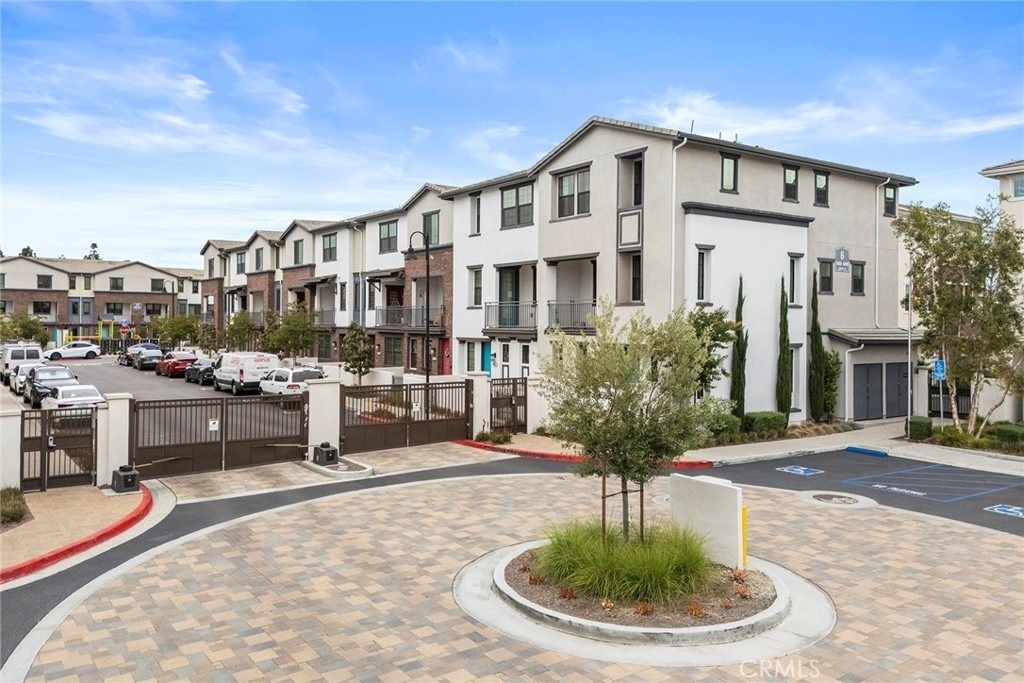6998 Crimson Drive - Photo 32
