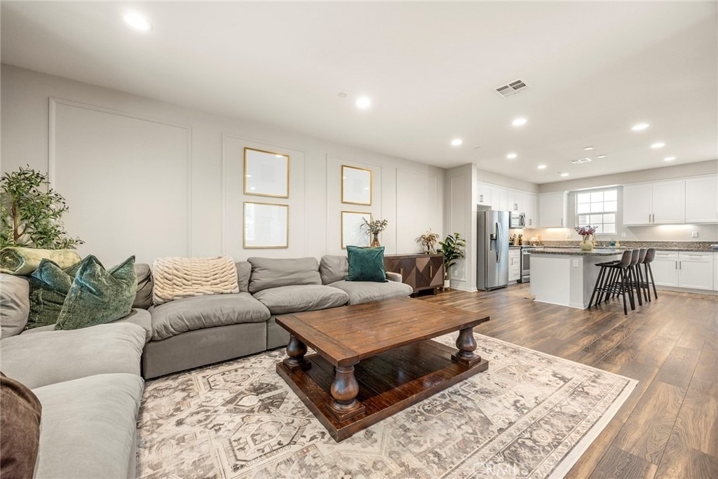 6998 Crimson Drive - Photo 4