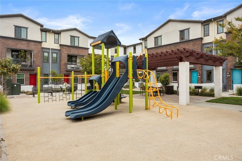 6998 Crimson Drive - Photo 34