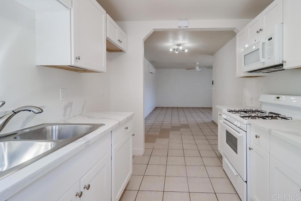 756 Madison Avenue - Photo 14