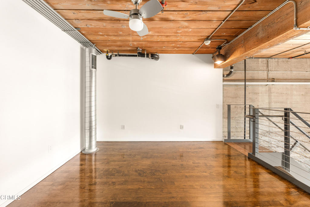 530 S Hewitt Street - Photo 14