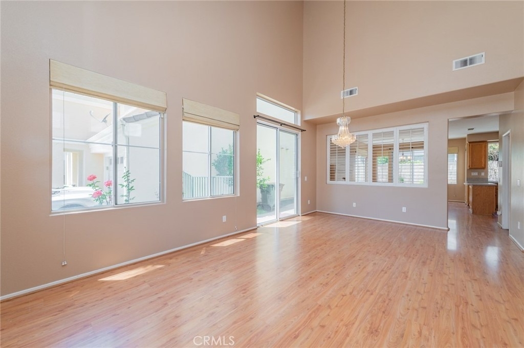 1511 Kinsler Court - Photo 2