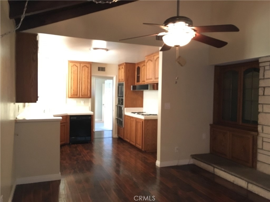 2539 E Seville Avenue - Photo 3
