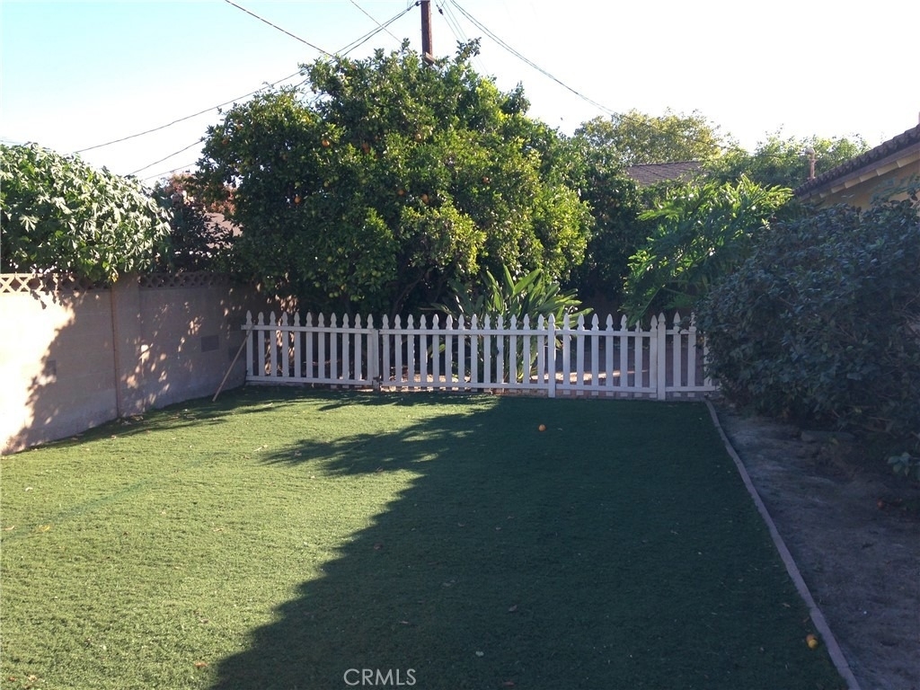 2539 E Seville Avenue - Photo 16