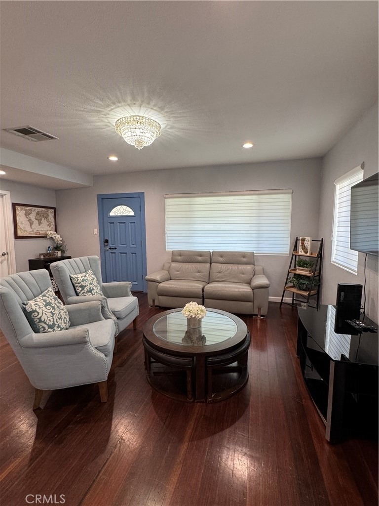 9782 Broadway - Photo 3